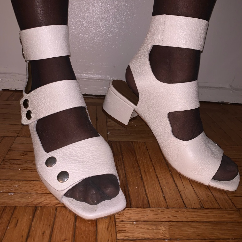 Zara basic collection white leather sandals